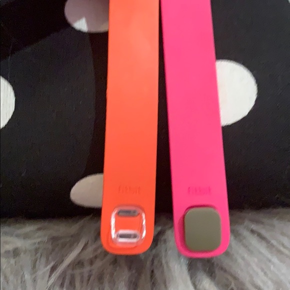 Fitbit Flex replacement bands - Picture 3 of 3